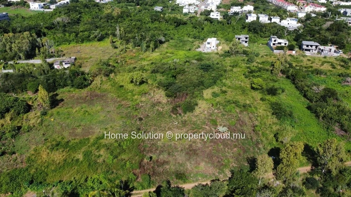 Rare Opportunity: Residential Plot of 56 Perches in the Heart of Pereybère