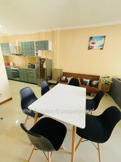 PEREYBERE – Quiet 2-bedroom apartment (Near Winner's)