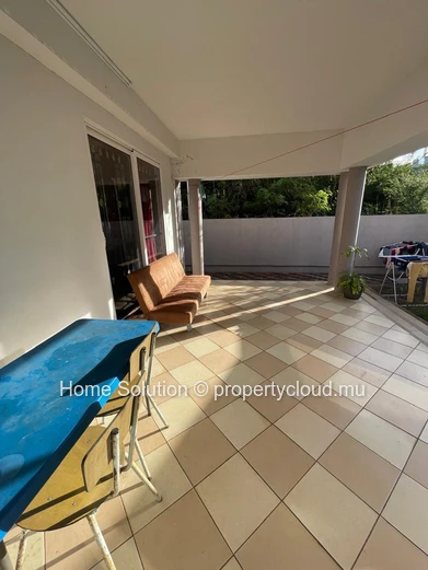Cozy 1-Bedroom Ground Floor Apartment