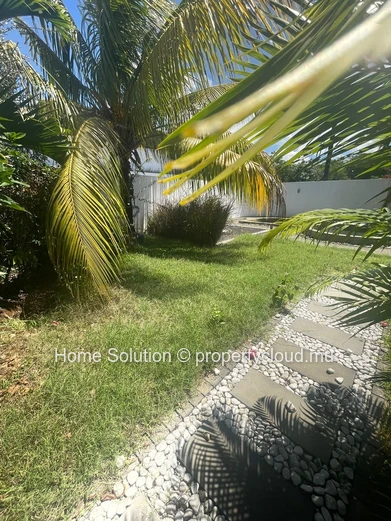 Shaded villa with pool and jacuzzi - Grand Baie (Chemin Vingt Pieds)