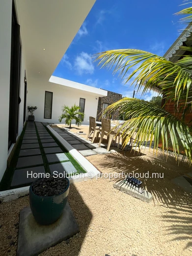 Stunning New Single-Story Villa in Grand Gaube