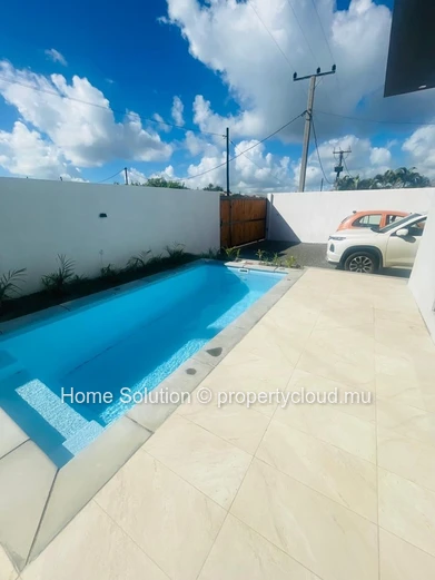 New Villa In Cap Malheureux – 20 Pieds  Road