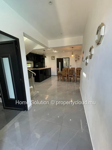  Family Villa for Rent with Private Pool and Garden
