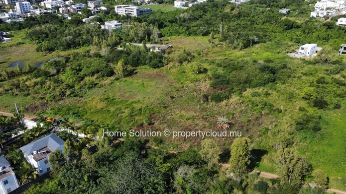 Rare Opportunity: Residential Plot of 56 Perches in the Heart of Pereybère