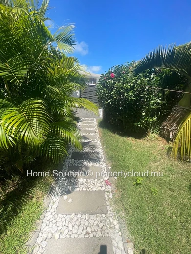 Shaded villa with pool and jacuzzi - Grand Baie (Chemin Vingt Pieds)