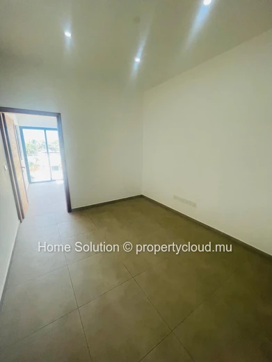 New Villa In Cap Malheureux – 20 Pieds  Road