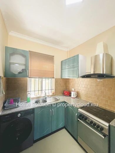 PEREYBERE – Quiet 2-bedroom apartment (Near Winner's)