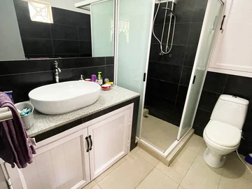 2 Bedroom Townhouse, Duplex