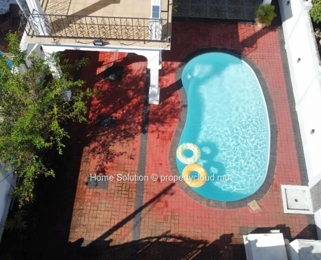4 bedroom villa - quiet locality