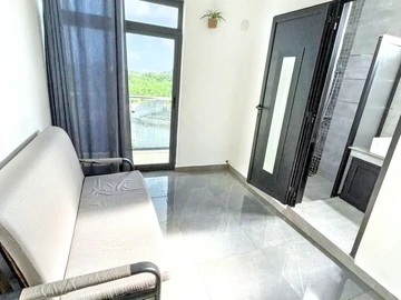 5 Bedroom Villa