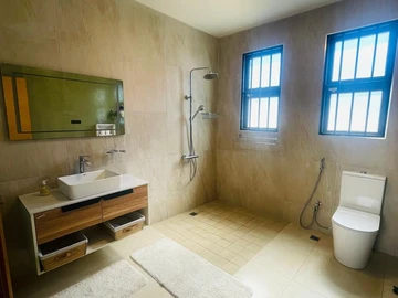 4 Bedroom Villa