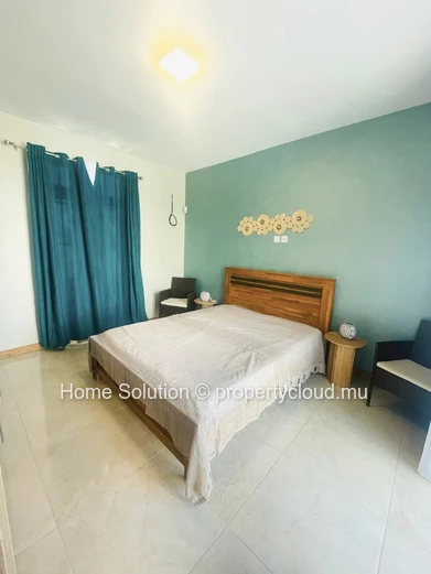 PET FRIENDLY VILLA – A haven of peace with a secure swimming pool